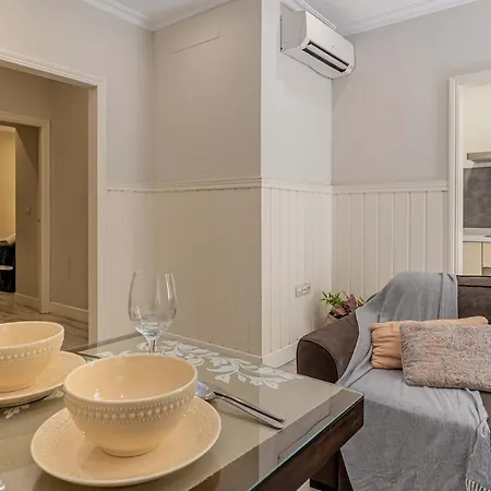 Apartamentos Recaredo 7 Siviglia Esterno foto