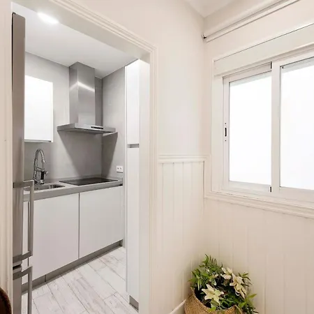 Apartamentos Recaredo 7 Siviglia Esterno foto