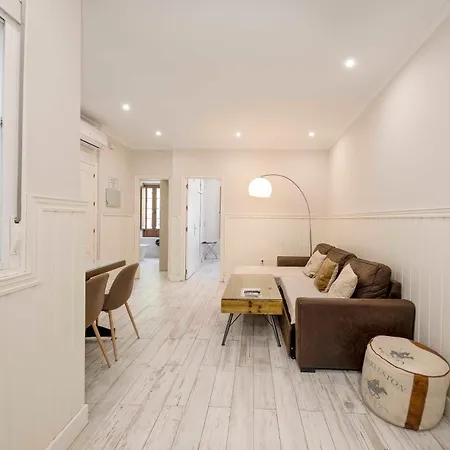 Apartamentos Recaredo 7 Siviglia Esterno foto